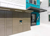 Thumbnail 20 of 24 - Gavin Point Apartments | Jacksonville, FL | Package Center