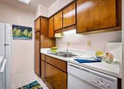 Thumbnail 27 of 33 - Woodlake Park Kitchen