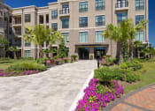 Thumbnail 2 of 31 - Vista at Park Row Exterior