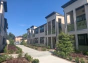 Thumbnail 1 of 31 - The Georgia Courtyard