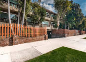 Thumbnail 14 of 20 - exterior view