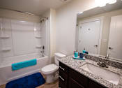 Thumbnail 28 of 31 - Bathroom
