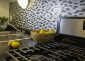 Thumbnail 16 of 32 - kitchen