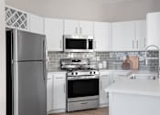 Thumbnail 8 of 33 - Unfurnished Kitchen at Verona Apartments