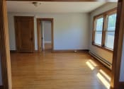 Thumbnail 3 of 24 - 5004-5 Unit 1