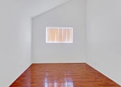 Thumbnail 50 of 62 - Bedroom ; Hardwood Floors