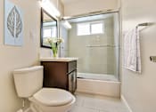Thumbnail 28 of 49 - Bathroom_North Hollywood Apartment_Twin Palms