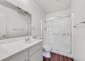 Thumbnail 57 of 70 - Bathroom