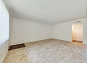 Thumbnail 51 of 70 - Living room
