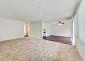Thumbnail 46 of 70 - Living room ; Dining area