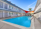 Thumbnail 20 of 49 - Sparkling pool, Move in special, Electricity and gas included