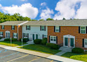 Thumbnail 14 of 15 - Exterior view of Cambridge Square Apartments in Flint.