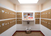 Thumbnail 16 of 40 - Discovery View Mail Room