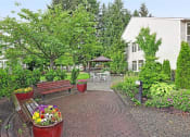 Thumbnail 24 of 48 - Windsor Square garden