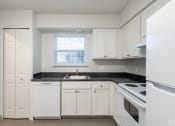 Thumbnail 11 of 39 - 3 Bed-Kitchen