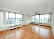 Thumbnail 22 of 27 - Clarendon Shores Living Room