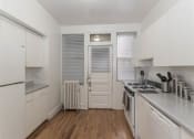 Thumbnail 7 of 22 - Ravenswood Chicago Apartment Kitchen