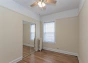 Thumbnail 19 of 22 - Ravenswood Chicago Apartment