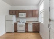 Thumbnail 18 of 31 - Hamilton Place - Kitchen