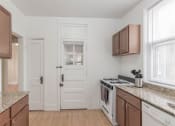 Thumbnail 13 of 31 - Hamilton Place - Kitchen