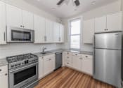 Thumbnail 18 of 38 - The Pelham - Kitchen