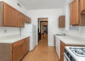 Thumbnail 16 of 38 - The Pelham - Kitchen