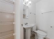 Thumbnail 38 of 45 - Group Fox - The Van Der Rohe - Bathroom