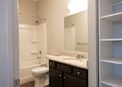 Thumbnail 19 of 23 - Bathroom