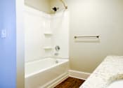 Thumbnail 21 of 23 - Bathroom
