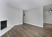 Thumbnail 9 of 10 - Orangewood Garden Apartment Homes in Anaheim interior