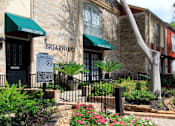 Thumbnail 9 of 21 - Townhomes near the Galleria with a small community feel, tree lined residential setting, immediate access to public transportation and freeways, within walking distance to restaurants, shops, and Entertainment at Briarwood Apartments in Houston.