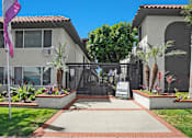 Thumbnail 2 of 73 - Tierra Del Sol Entrance