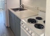 Thumbnail 5 of 20 - Aloha Kai Studio Kitchen