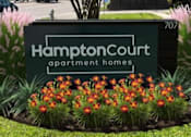 Thumbnail 4 of 19 - Hampton Court Signage