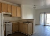 Thumbnail 26 of 30 - Desert Senior kitchen with appliances