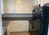Thumbnail 6 of 24 - Seaview Apartments kitchen
