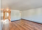 Thumbnail 19 of 32 - Courtside Apartments living area