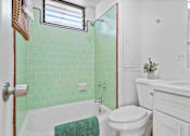 Thumbnail 9 of 19 - Kahakai Apartments Unit 20 bathroom