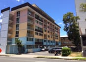 Thumbnail 17 of 18 - Punahou Heights exterior building