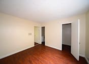 Thumbnail 15 of 18 - University Gardens unfurnished bedroom with closet