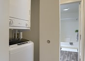 Thumbnail 10 of 15 - Apartment With A Washer and Dryer | Mechanicsburg Apartments | Mountain View Village