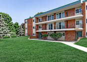 Thumbnail 5 of 20 - Lush Green Outdoor at North Pointe Apartments, Clifton Park, NY, 12065
