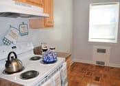Thumbnail 2 of 18 - Image of a Classic Two Bedroom Kitchen | Key Blvd Apartments  | Affordable Arlington VA Apartments