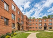 Thumbnail 3 of 6 - this is a photo of the courtyard at harvard square apartments in dallas, tx