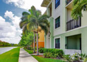 Thumbnail 31 of 44 - exterior