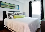 Thumbnail 19 of 25 - Bedroom