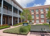 Thumbnail 20 of 21 - Courtyard