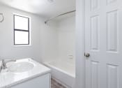 Thumbnail 13 of 29 - bathroom with window