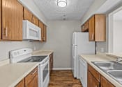 Thumbnail 21 of 28 - V7 kitchen
