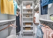 Thumbnail 10 of 28 - closet